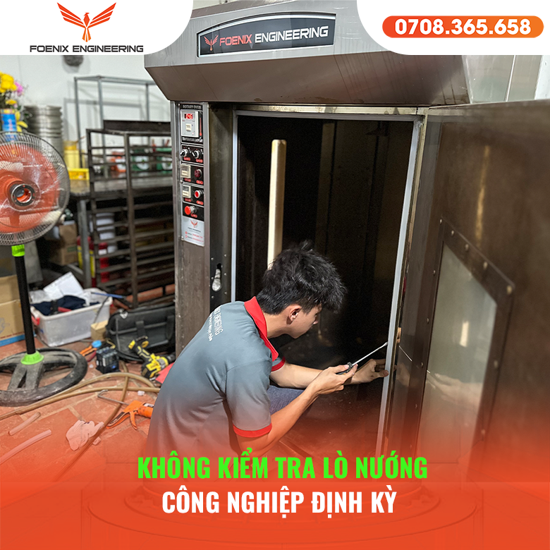 Không kiểm tra định kỳ lò nướng điện công nghiệp