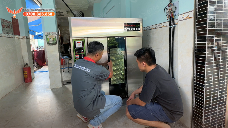 Gen Z mở lò bánh mì kết hợp xe bánh mì ~1000 ổ/ngày của mẹ 48 Mở lò bánh mì có khó không?